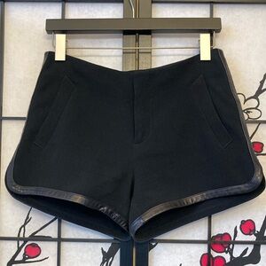 🐬 Rag & Bone Black Short with Lamb Leather Trim